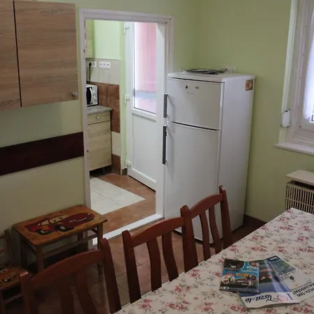 度假居 Hattyu Vendeghaz *