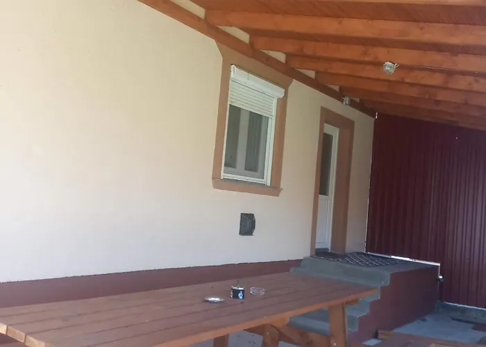 Hattyú Hébergement de vacances Poroszló